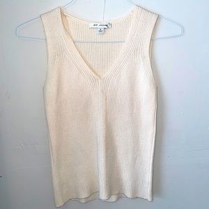 St John sleeveless top ivory size P